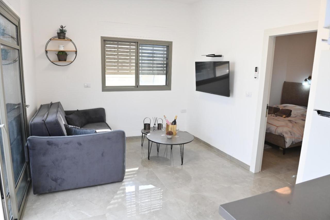נוף יובלים Appartement Qiryat Shemona Buitenkant foto