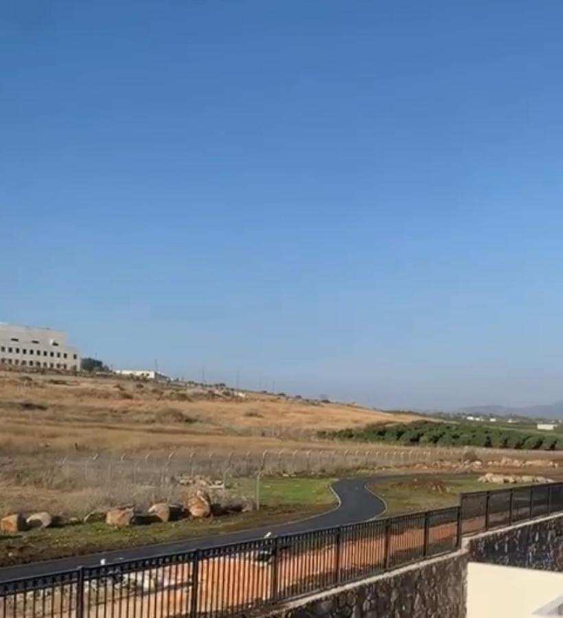 נוף יובלים Appartement Qiryat Shemona Buitenkant foto