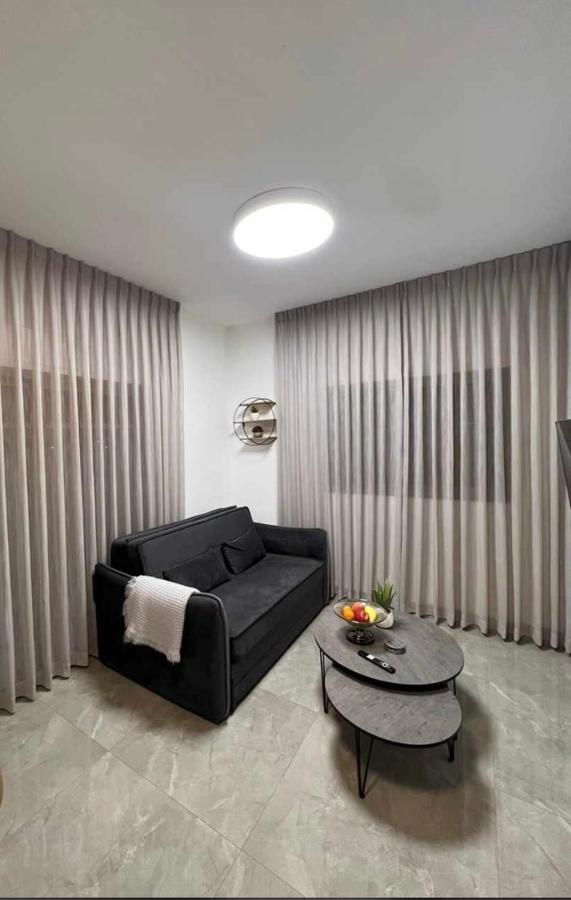 נוף יובלים Appartement Qiryat Shemona Buitenkant foto